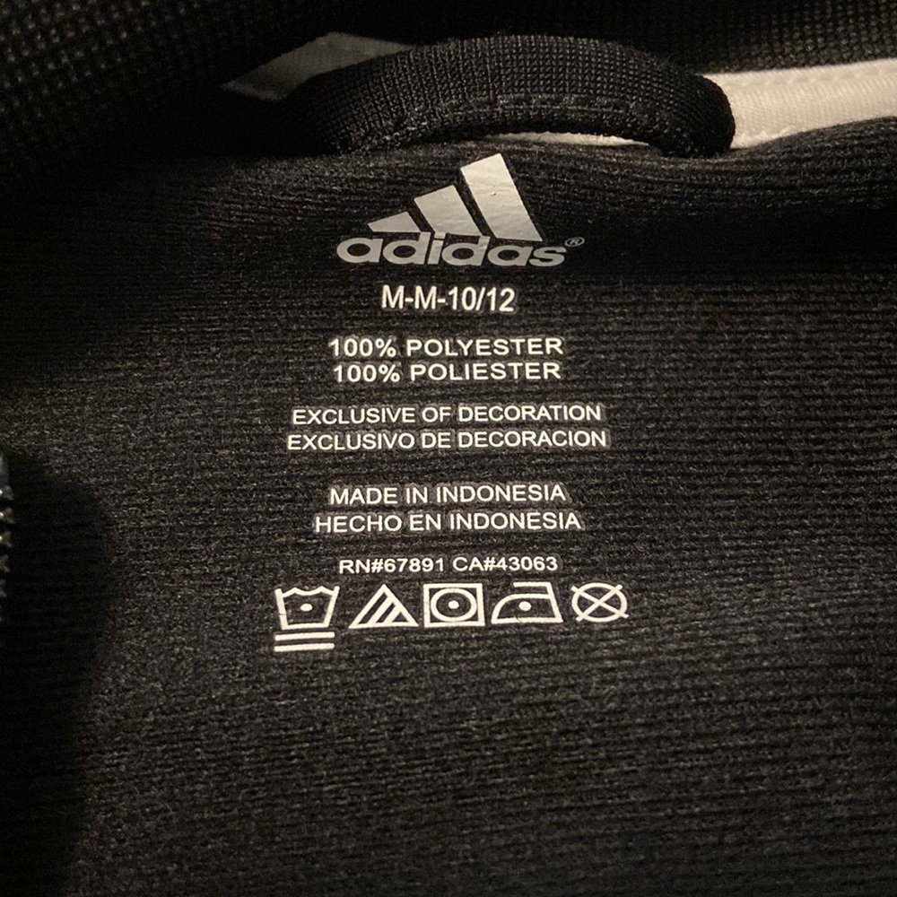 Adídas jacket - Picture 2 of 3